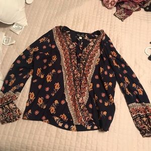 long sleeve patterned blouse